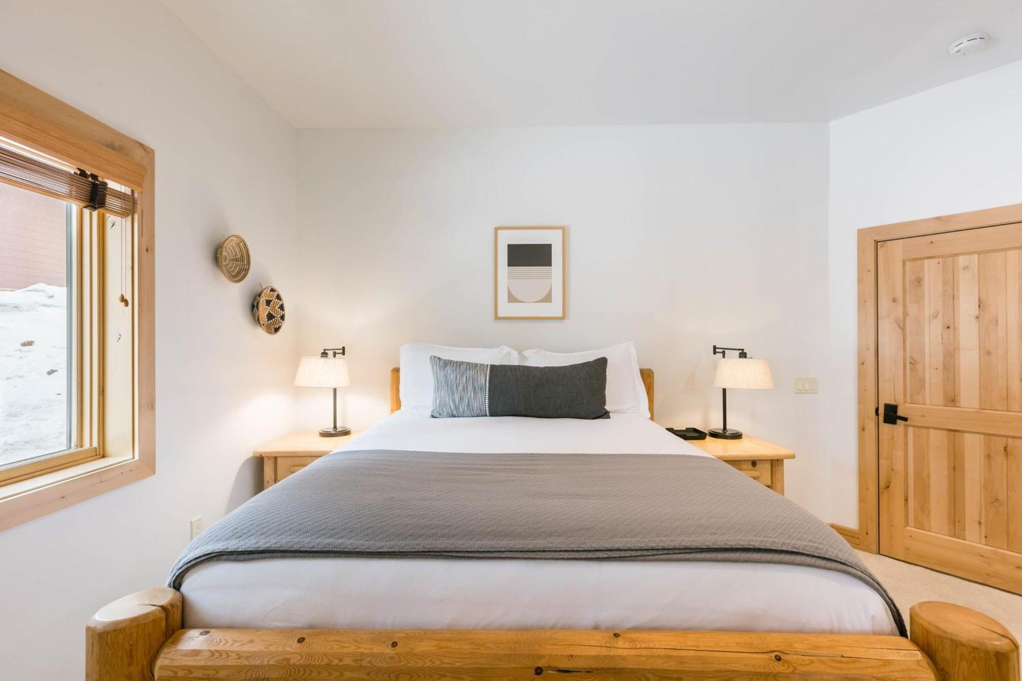 Coyote Moon By Avantstay Cabin Wsauna Mins From Dt Truckee Northstar Extérieur photo