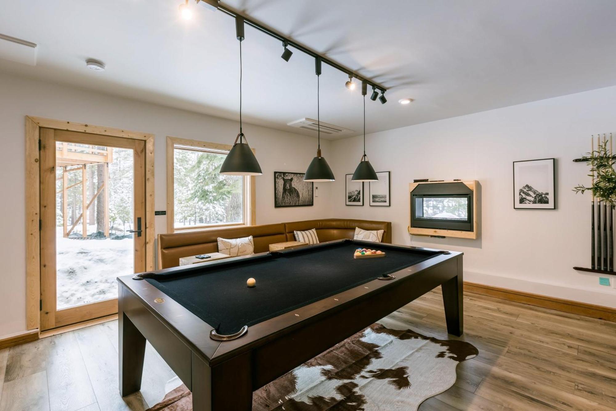 Coyote Moon By Avantstay Cabin Wsauna Mins From Dt Truckee Northstar Extérieur photo