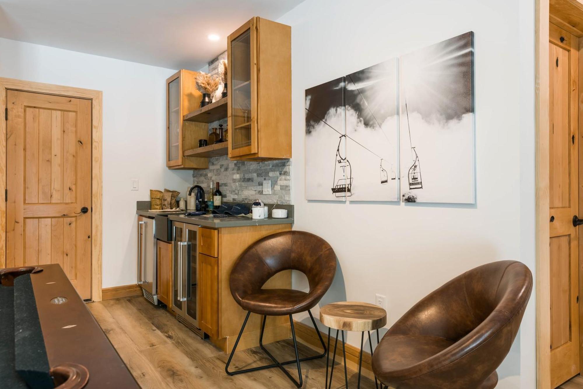 Coyote Moon By Avantstay Cabin Wsauna Mins From Dt Truckee Northstar Extérieur photo