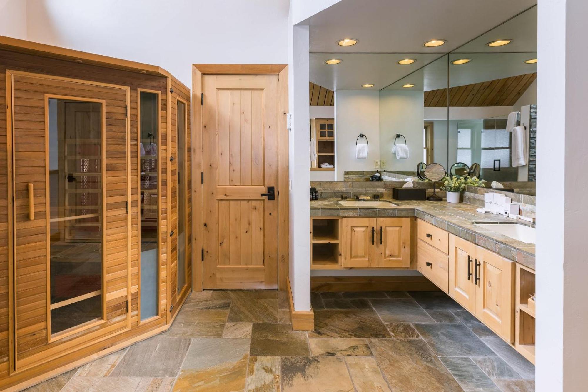 Coyote Moon By Avantstay Cabin Wsauna Mins From Dt Truckee Northstar Extérieur photo